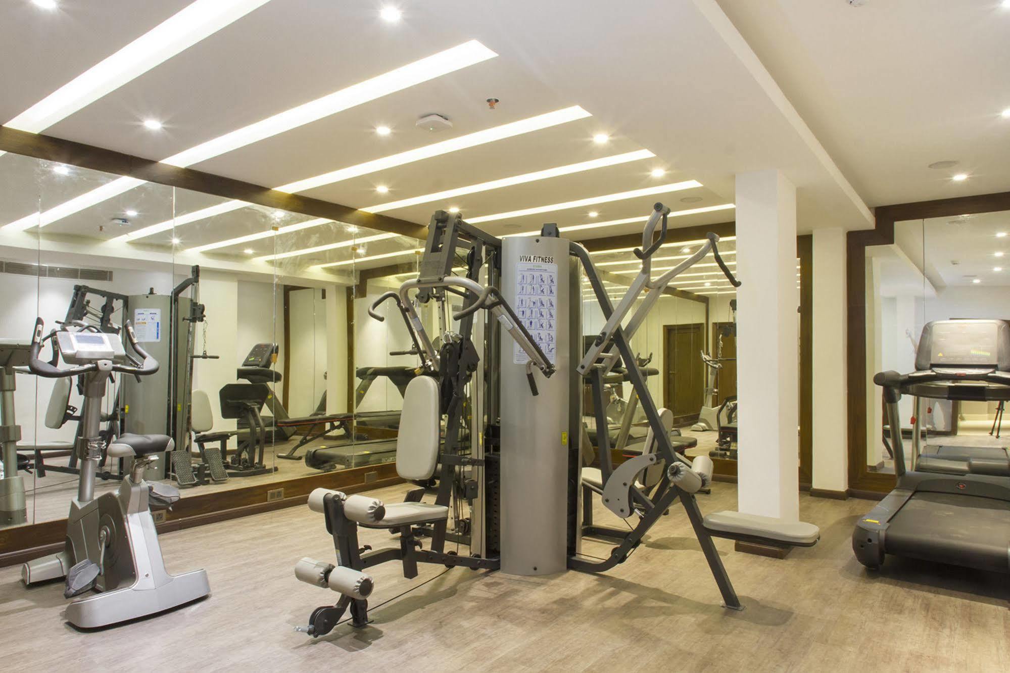 Fragrant Nature Munnar - A Five Star Classified Hotel מראה חיצוני תמונה