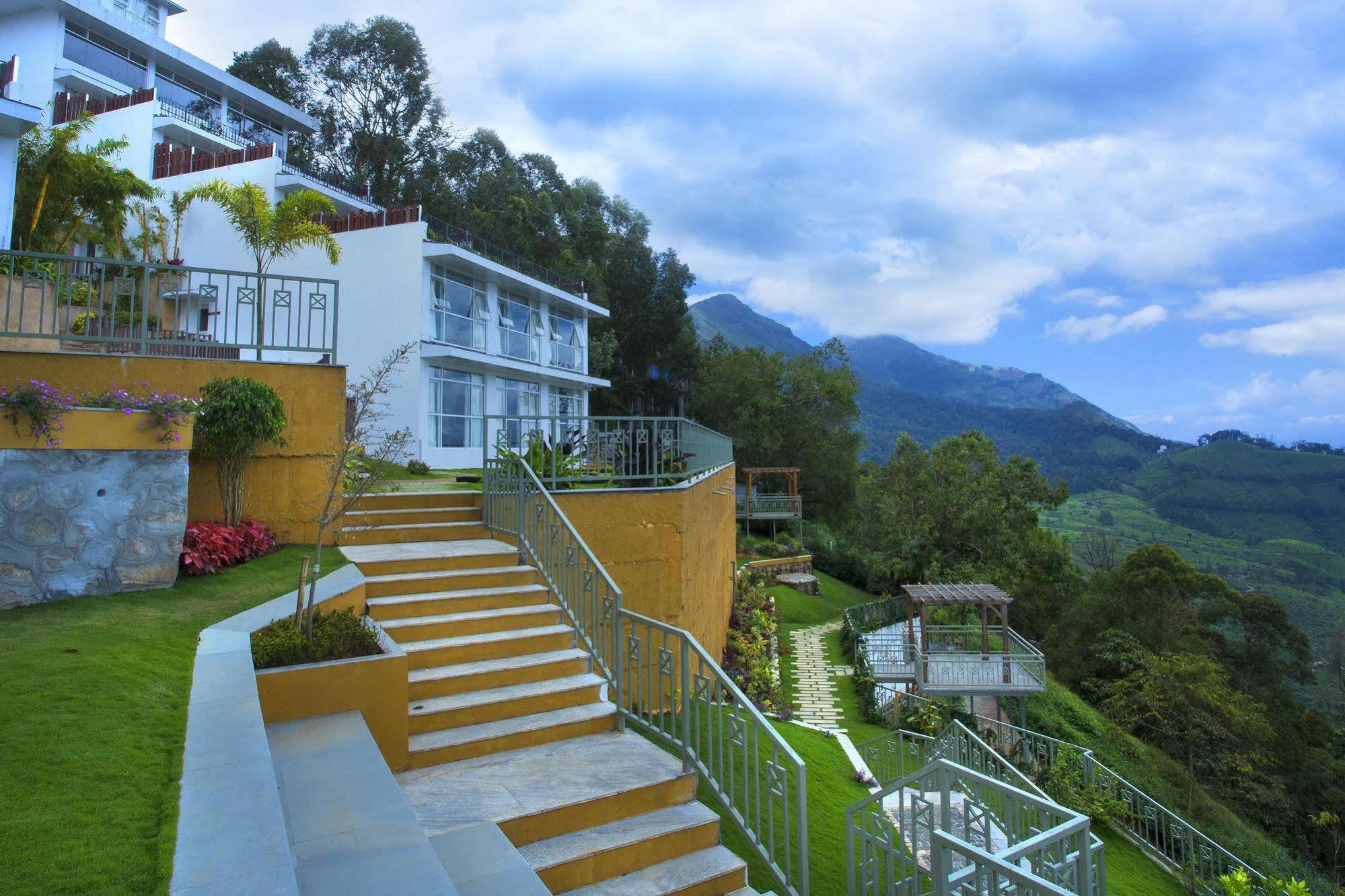 Fragrant Nature Munnar - A Five Star Classified Hotel מראה חיצוני תמונה
