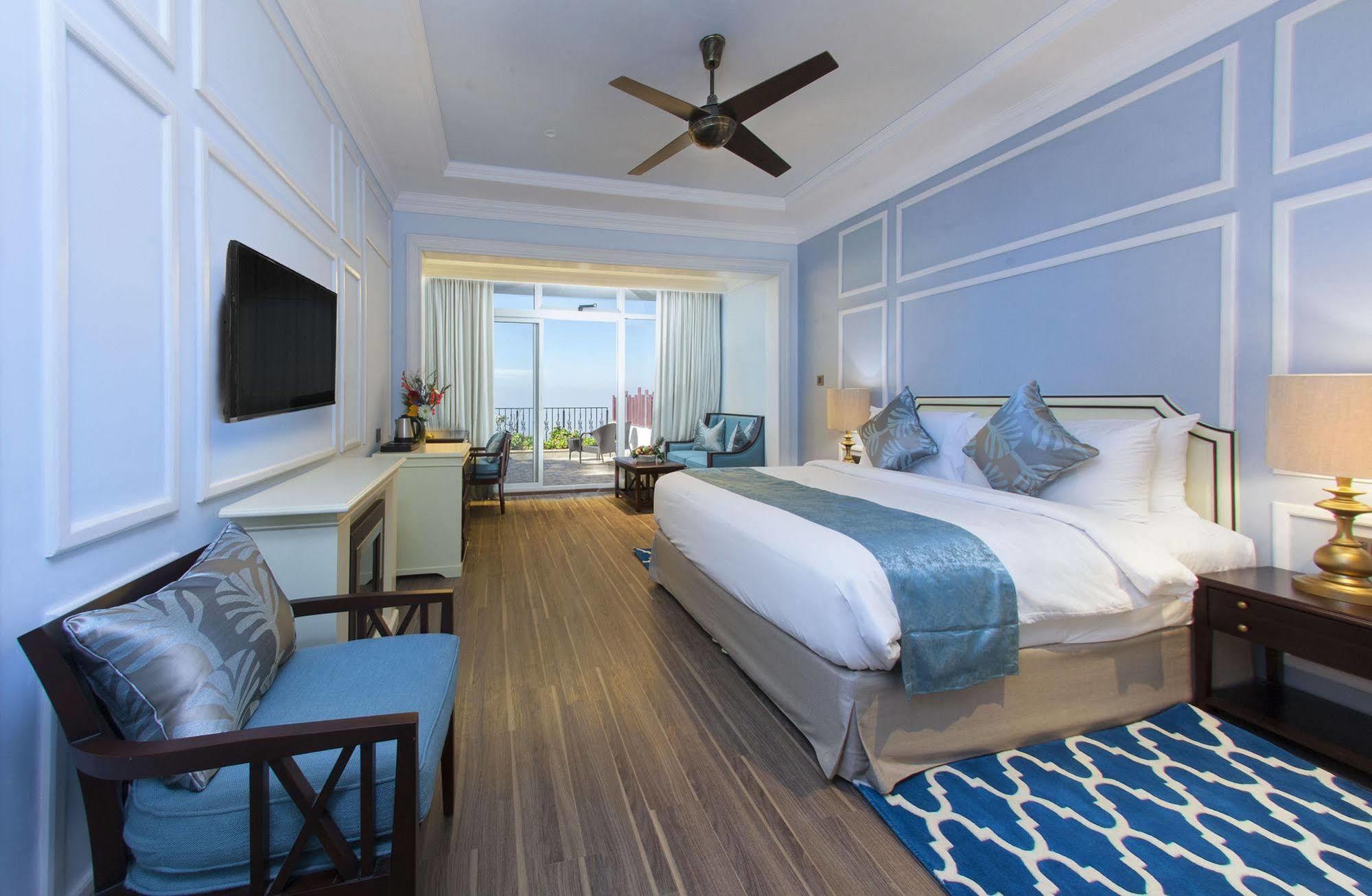 Fragrant Nature Munnar - A Five Star Classified Hotel מראה חיצוני תמונה